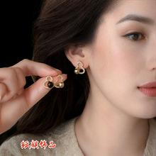 ����~���Դ�һ�����ﶬ�ĺ��J��������¸߼��К��|���