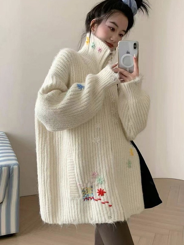 慵懒风手工花朵刺绣毛衣大外套女秋冬粗针宽松百搭针织开衫女1333|undefined