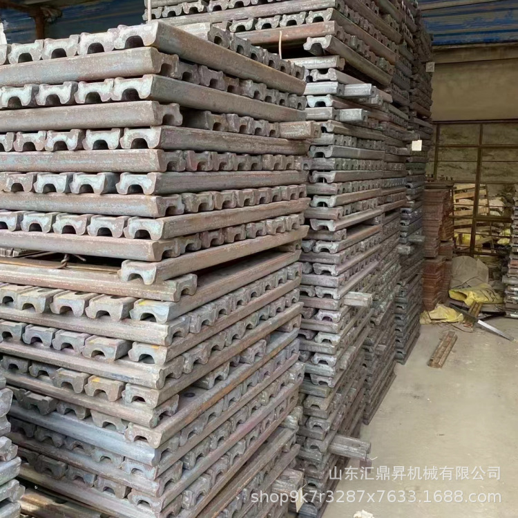 铁配P30鱼尾板 配合道夹板螺栓连接30kg轻轨起固定作用 鱼尾板