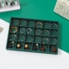 Green, 24 cells