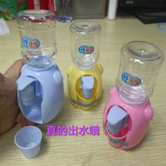 子供のミニ浄水器のままごとのおもちゃは台所の趣味のおもちゃをシミュレーションして水の子供のおもちゃの卸売りを押します。