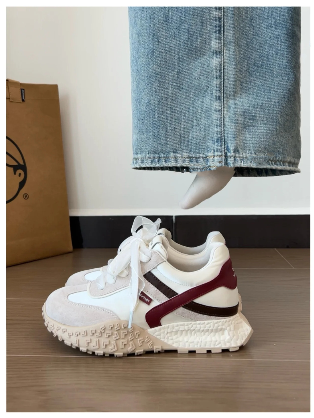 [Aumento de altura interior 7cm] Gump zapatos para mujeres 2025 nuevos zapatos casuales pequeños con suela gruesa de cinta de color de zapatos de entrenamiento de la ley