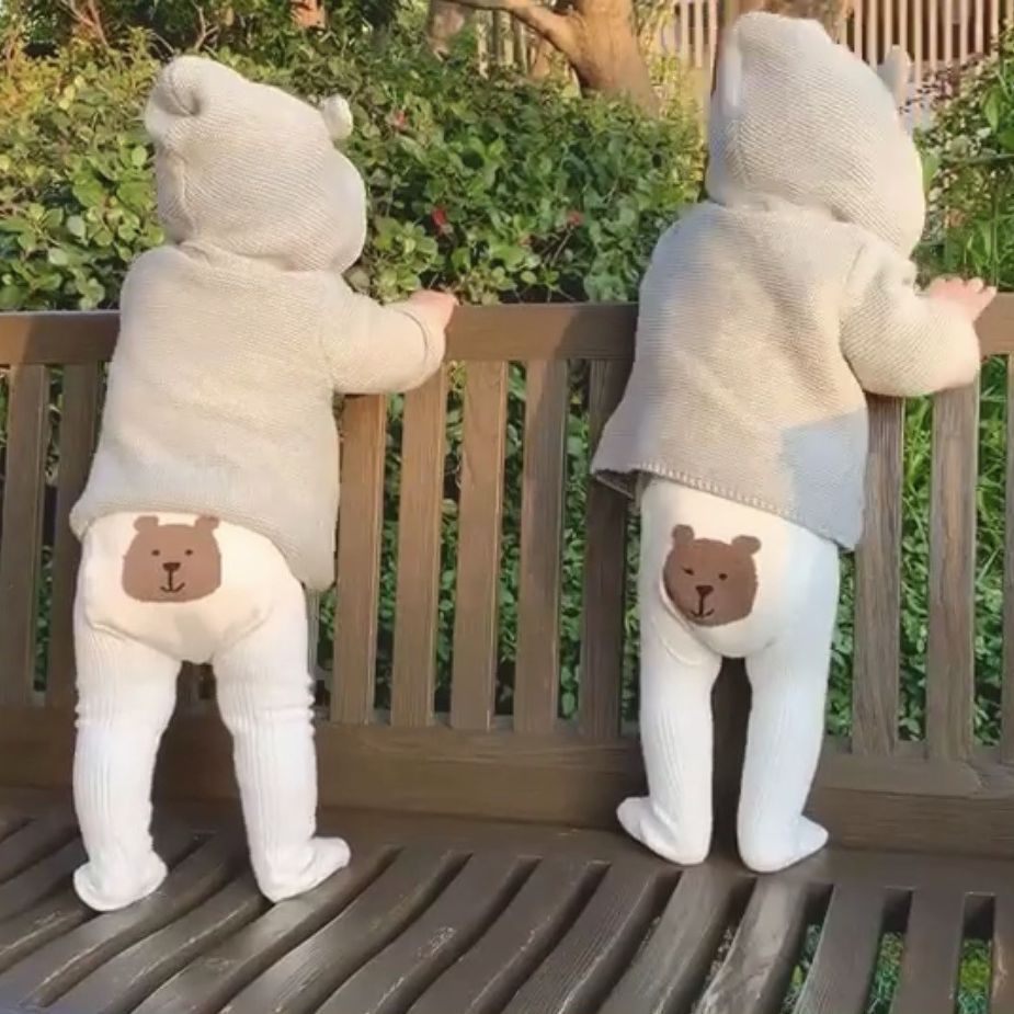 Polainas de los niños grandes PP alto elástico oso otoño e invierno Bebé estilo occidental ins estilo europeo y americano niños y niñas pantimedias