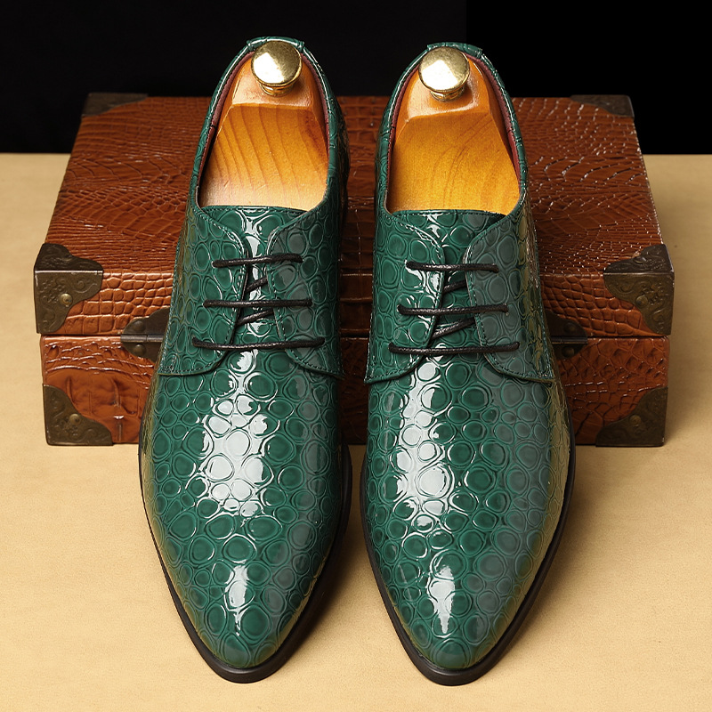 Bright-faced casual leather shoes men's business shoes trend big size all-matching pointy men's shoes_voghion.com