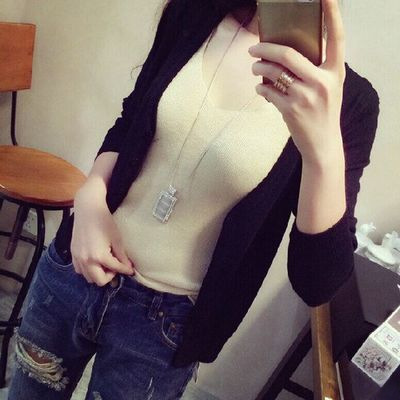 Spring and Autumn Women's Han Style Knitted Sweater, Women's Model, Thin Cardigan, Short