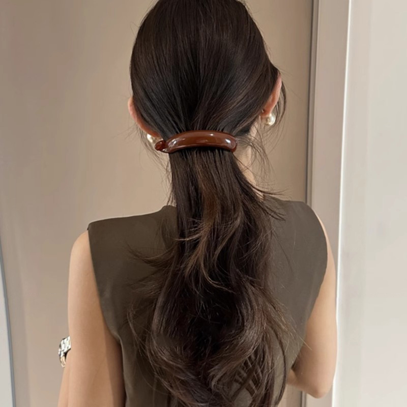 Anchor rojo torcido clip para el cabello de la cabeza de la mujer detrás de la cabeza de banano tocado de cabello de caballo de cabello de cabello