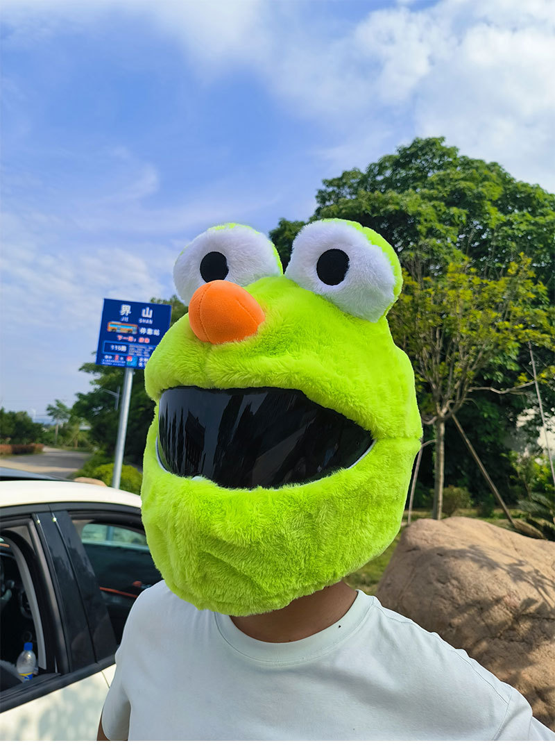 Cubierta de casco de motocicleta Cubierta de casco de felpa puntual Cubierta de casco completo Cubierta de casco de motocicleta Tacón de viento Moda de moda