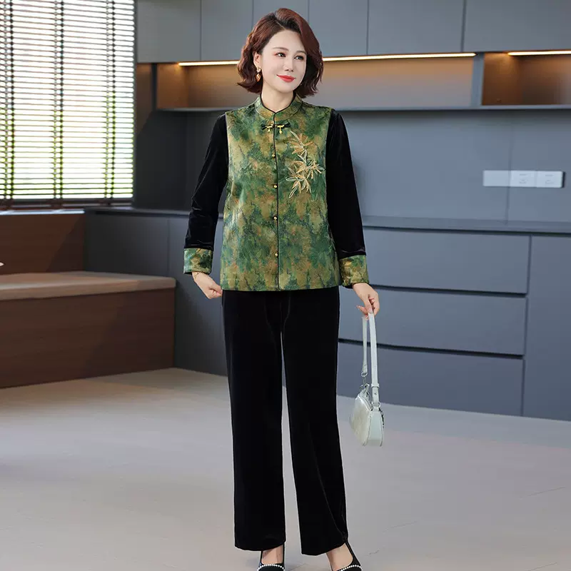 新中式妈妈国风套装时尚春装三件套中老年女春秋洋气马甲外套大码
