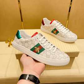 25欧洲站酷奇新款轻奢潮牌小蜜蜂小白鞋休闲鞋奢侈品百搭板鞋男鞋