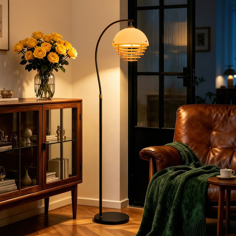 Mid-Century Style Living Room Bauhaus Floor Lamp Next to the Sofa, Sunset Atmosphere, High-End Decorative Designer Retro Standing Lamp Mid-Century Style Living Room Bauhaus Floor Lamp Next to the Sofa, Sunset Atmosphere, High-End Decorative Designer Retro Standing Lamp