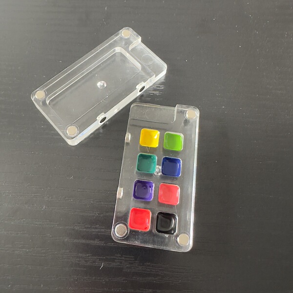 Small pigment handheld watercolour