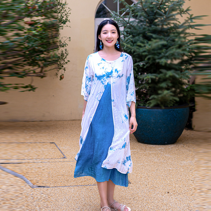 Yunnan Dali Pure Handmade Tie-Dye Double-Layer Half-Cardigan Chinese-Style Cheongsam Dress with Button Closure, Five-Quarter Sleeves, Long Skirt, Vintage