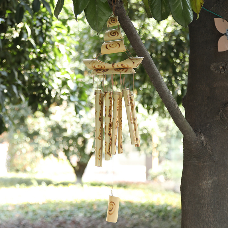 Campanello a vento decorativo in bambù forma barca a vela_voghion.com