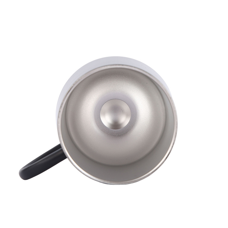 Taza de cáscara de huevo creativa transfronteriza con mango 304 taza de acero inoxidable taza de café de aislamiento con tapa portátil al por mayor