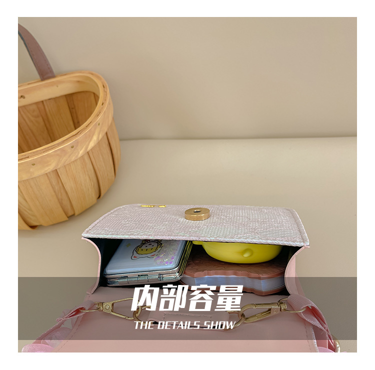 Girls' Bag 2022 New Style Fashionable children's cute hand-held shoulder bag Bao Bao Princess crossbody Bag Small square bag undefined