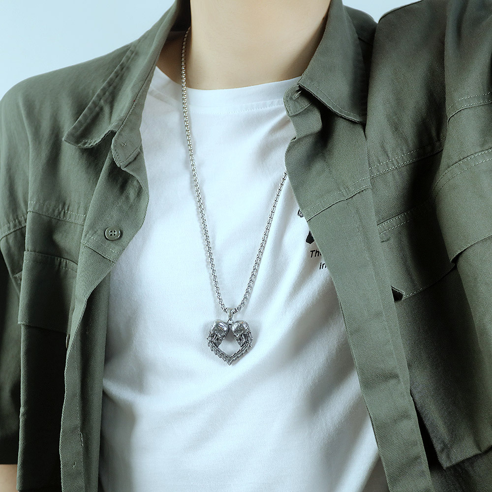 Collana con teschio e cuore in acciaio inossidabile punk_voghion.com