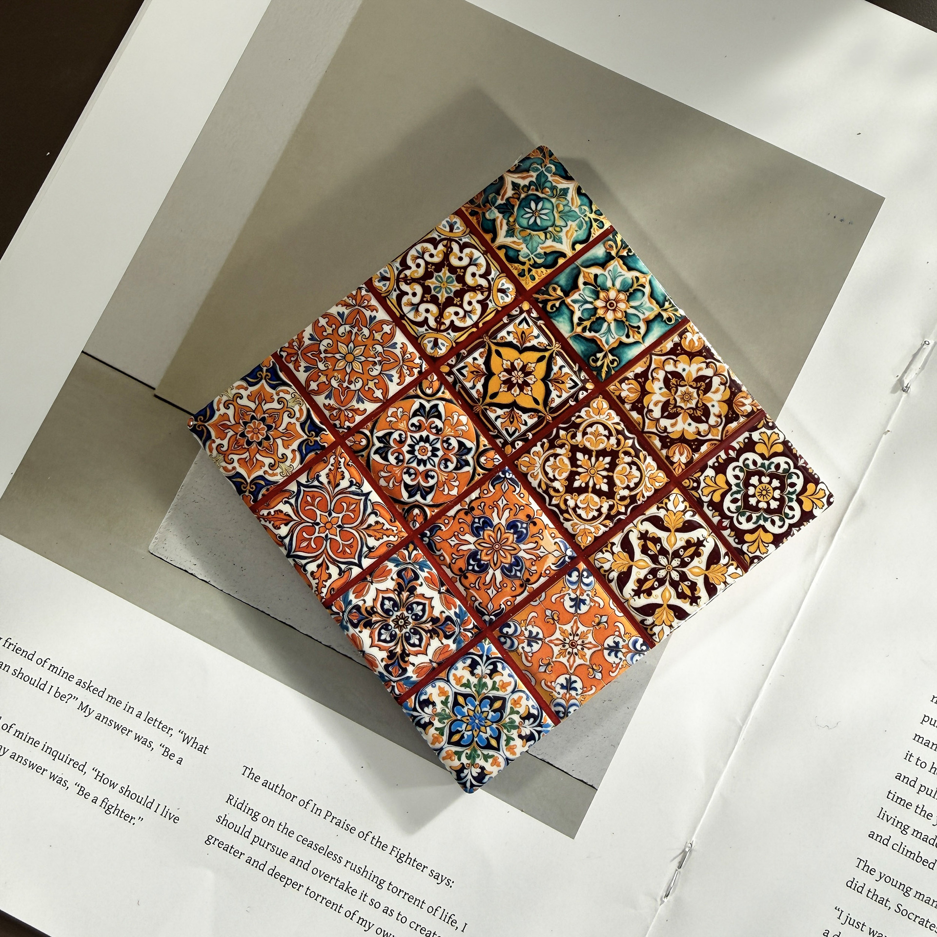 Posavasos de corcho con forma de chocolate 3D en relieve y estampado en caliente – estilo retro étnico, venta transfronteriza.