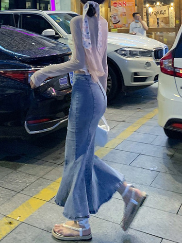 Vintage Cowboy Half-Body Skirt for Women, Autumn High-Waisted Slimming Split Medium-Length Personalized Bubble Butt Fish-Tail Skirt