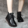 秋冬新款平底妈妈女鞋