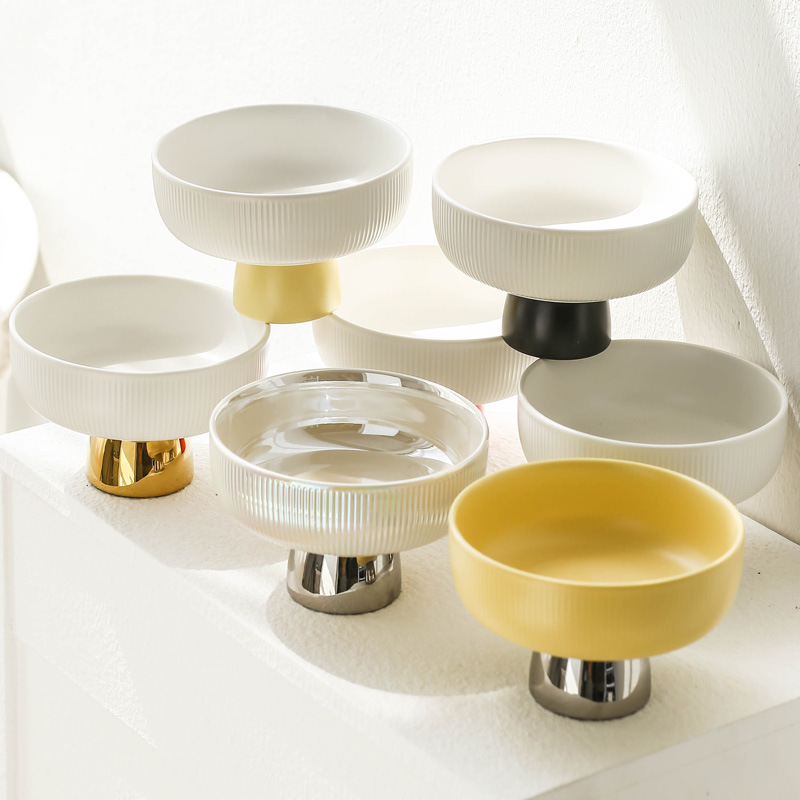 Nordic fashion simple Ceramic goblet fruit plate home living room living room fruit plate candy plate exhibition hall decoration