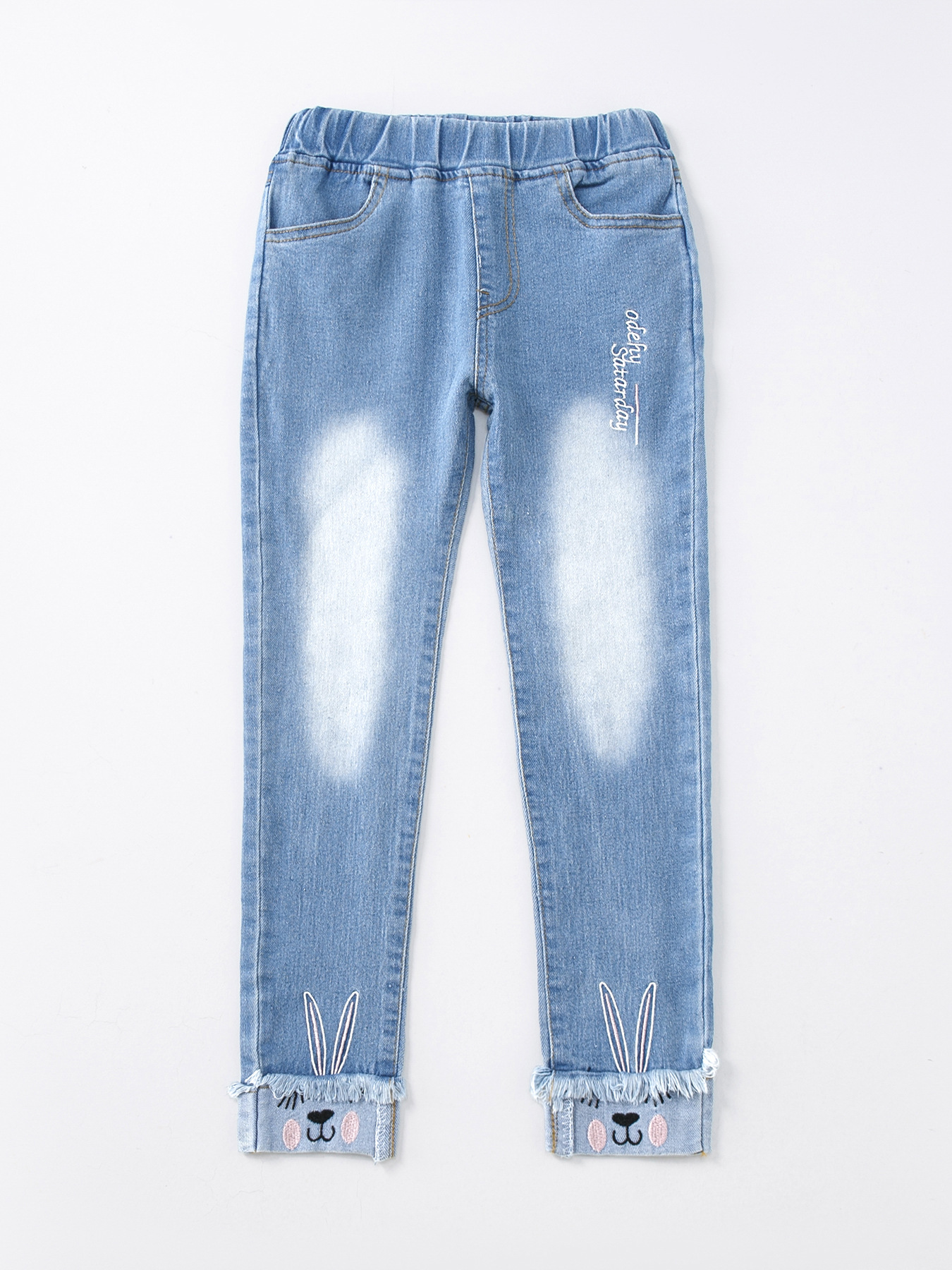 Кролик, джинсы