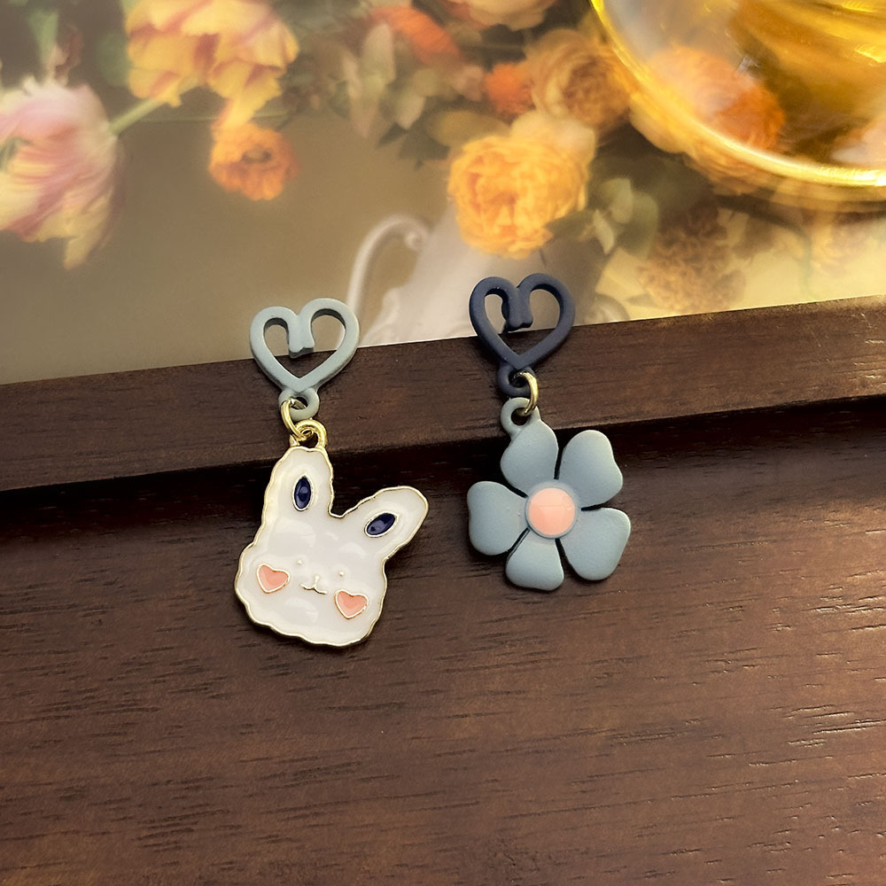 Clips de oreja de conejo de oso vidriado coreano sin orejas perforadas e indoloras pendientes de flores de alta calidad Accesorios de oreja frescos simples para mujer