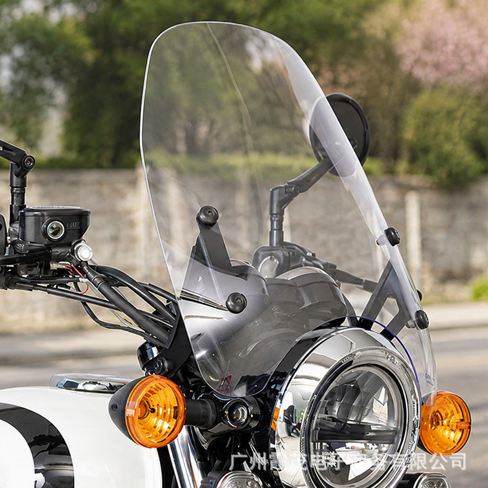 Suitable for Kawasaki W230/MEGRO S1, this is a retro-style, height-increasing front windshield cover, a transparent accessory for motorcycle modification