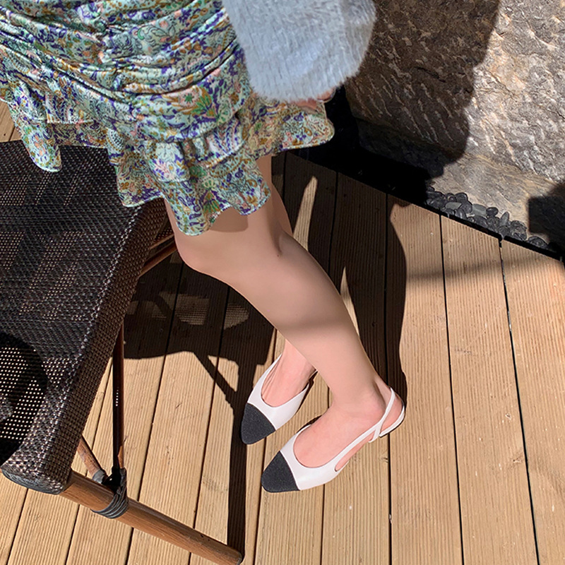 Elevo mismo estilo de mamá 2024 nuevo estilo francés pequeña fragancia color a juego Baotou sandalias con espalda hueca punta redonda elegantes sandalias de tacón bajo