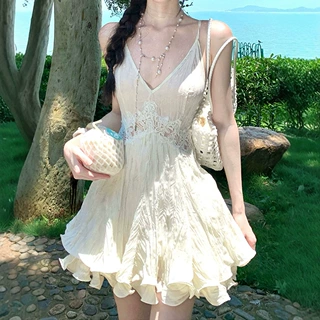 古典浪漫芭蕾风镂空蕾丝奶油白少女感吊带裙连衣裙
