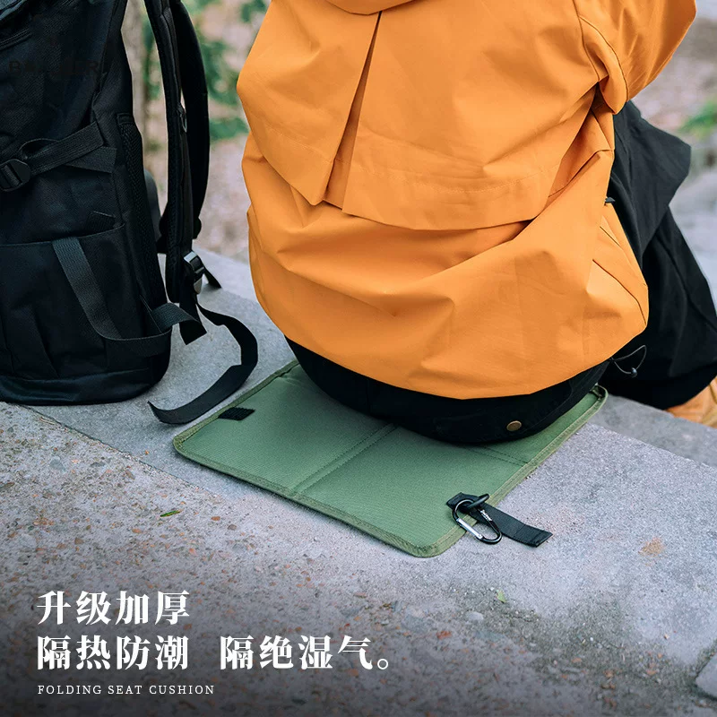 Handheld waterproof pad for hiking, cooling pillow, increased thickness