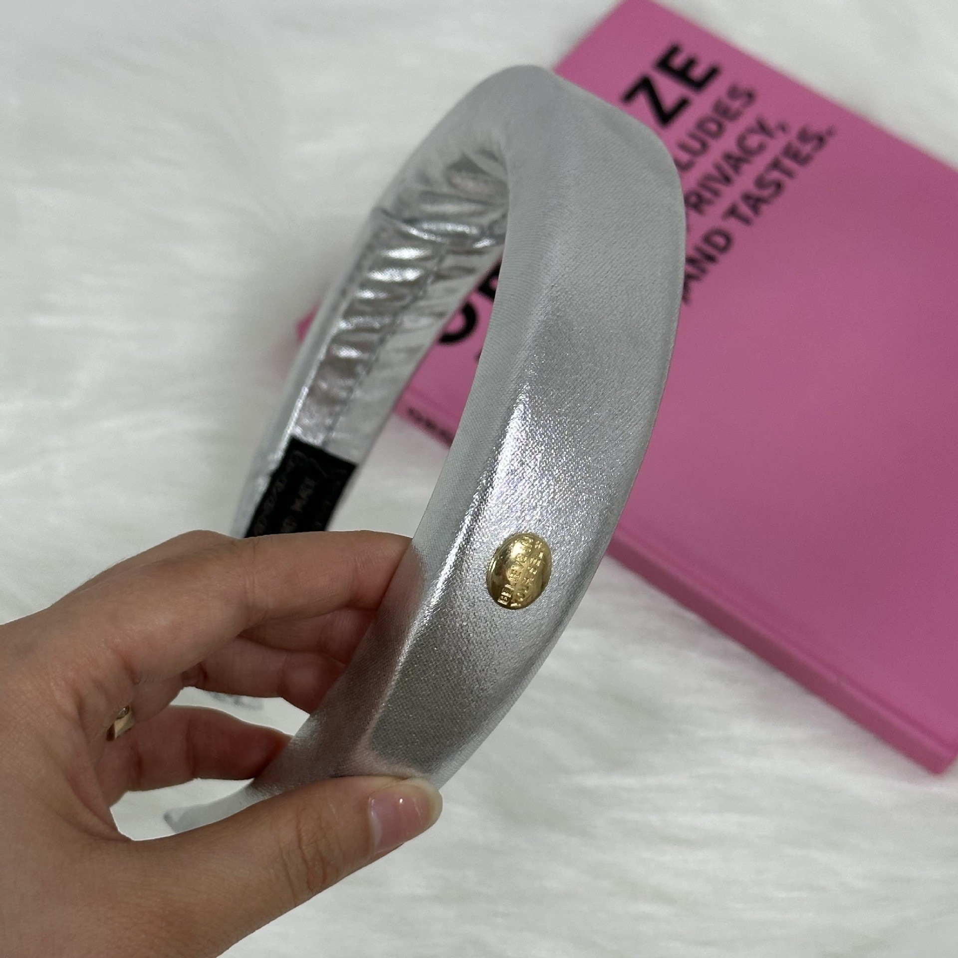 Nische Silber Halb Krawatte Haarschleife Haarnadel Damen Sommer 20203 Neue Dickdarm Haarring Krawatte Haar Hohe Schädel Top Haarband_voghion.com