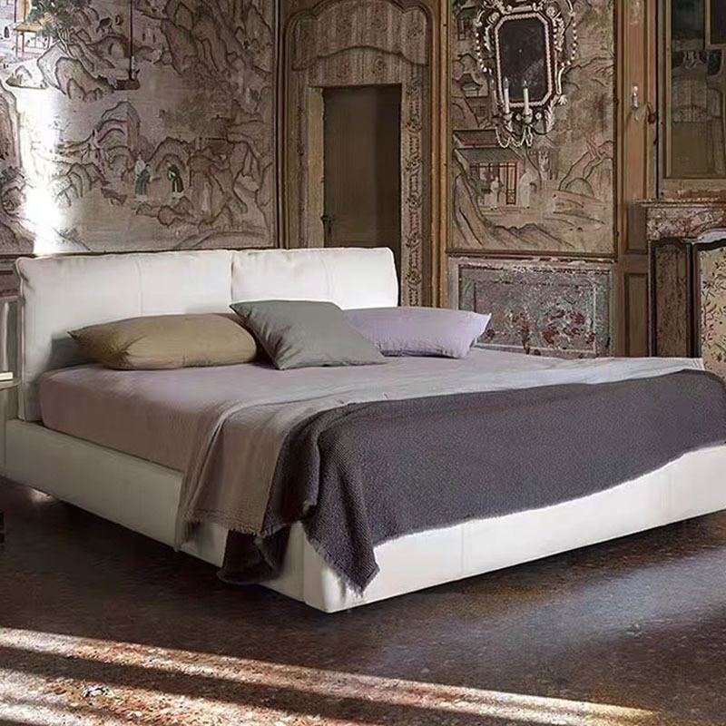 Italian Minimalist Luxury Leather Bed 1.8m for Bedroom 2.2m Nordic Modern Simple Homestay Double Soft Leather Craft Bed