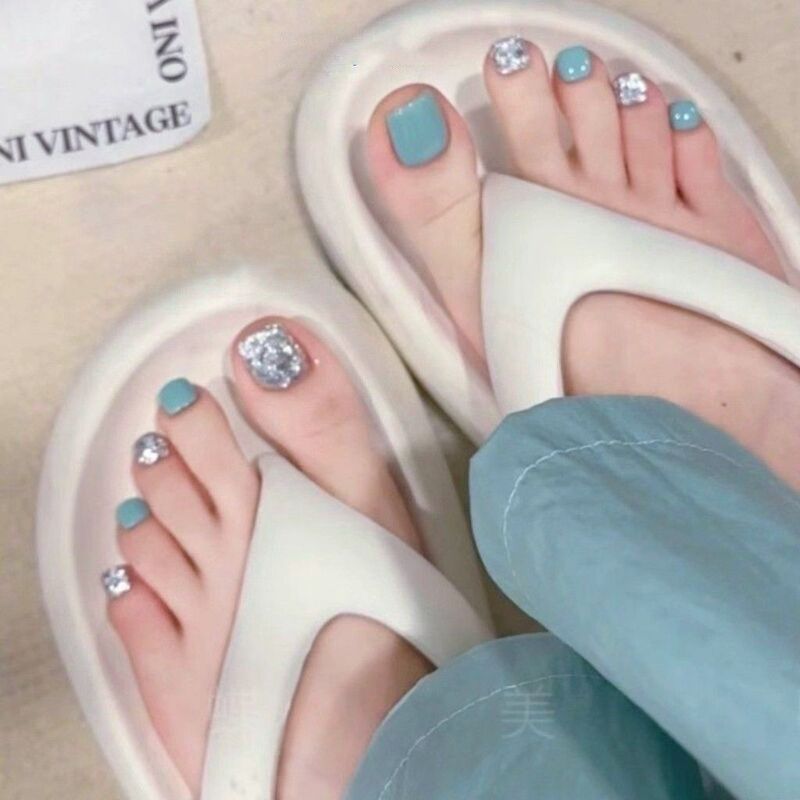 New Cream Blue Flash Toenail Polish, No-Bake, Quick-Drying, Non-Lasting, Waterproof, Summer Hand and Foot Polish New Cream Blue Flash Toenail Polish, No-Bake, Quick-Drying, Non-Lasting, Waterproof, Summer Hand and Foot Polish