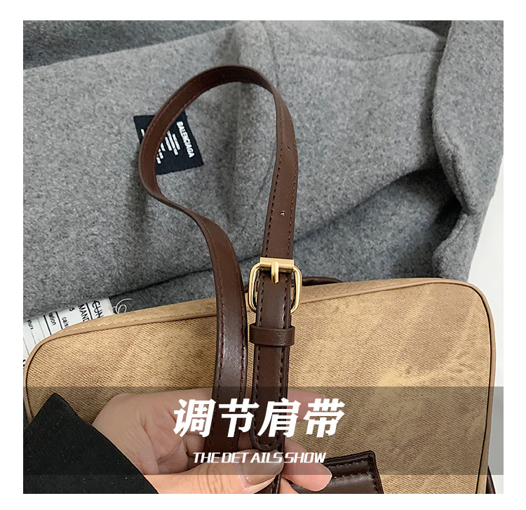 This year, new fashionable and trendy women's bags, casual crossbody underarm bags, commuting single-shoulder women's bags, and small square bags are in vogue Item Picture
