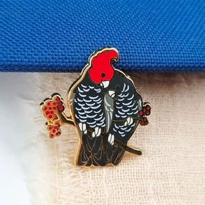 Australian Red-Crowned Black Cockatoo Enamel Badge Perched on Red Berries Brooch Cultural Creative Metal Brooch Accessory