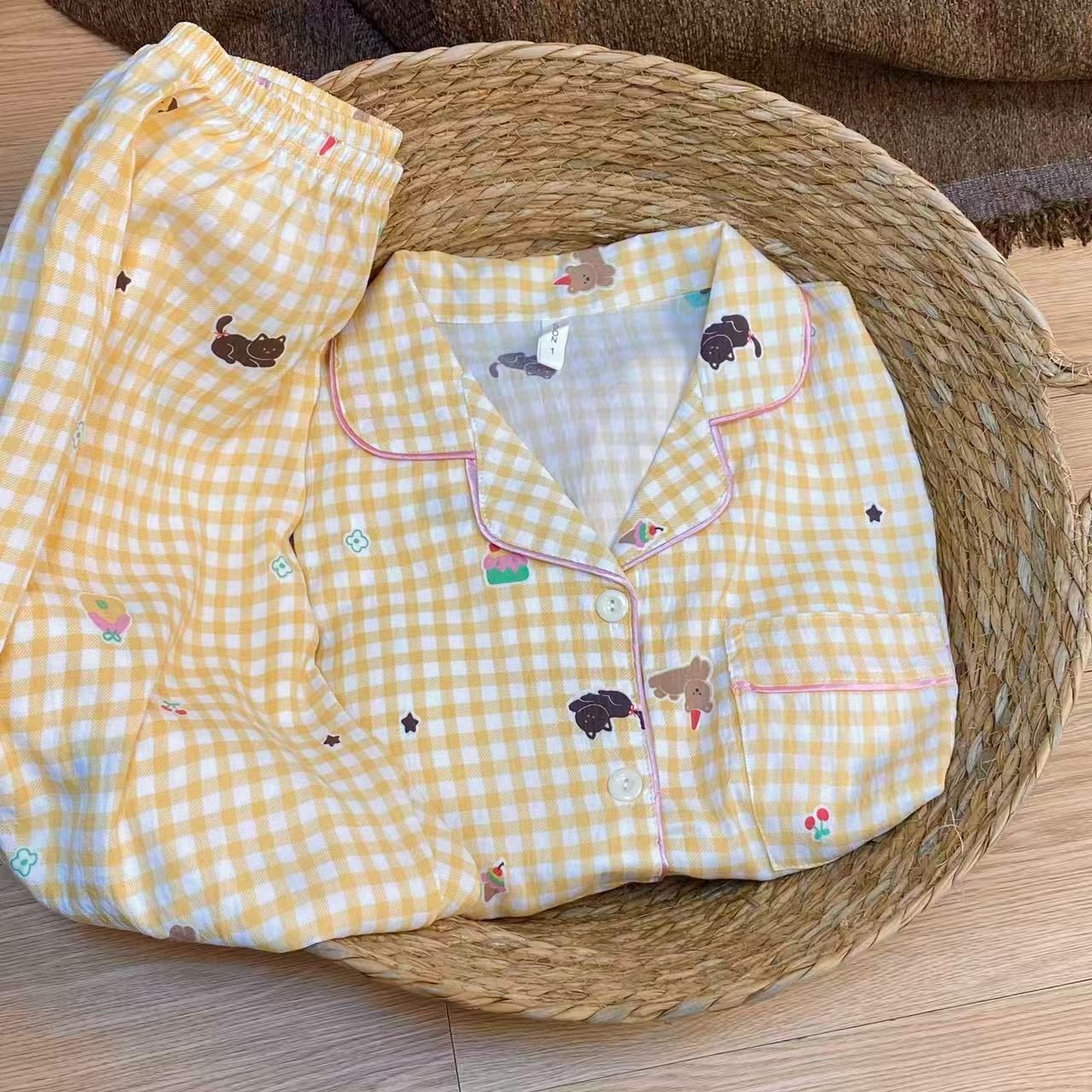 Al por mayor transfronterizo explosión con cojín de pecho primavera y otoño dulce nubes algodón pantalones de manga larga pijamas de niñas estudiantes set de ropa para el hogar