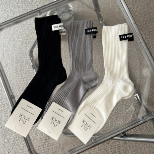 Digital cloth label socks video socks black and white solid color in the tube women's socks tide socks Liaoyuan socks pile socks double needle