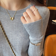 圆领毛衣内搭女春季高级感2025年新款针织打底衫修身显瘦长袖上衣