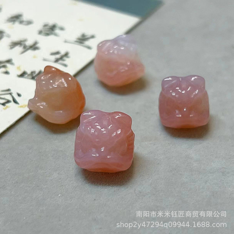 Natural Crimson Agate Salt Source Carved Lion Head Through-Hole Accessories Jewelry DIY String Bracelet Pendant