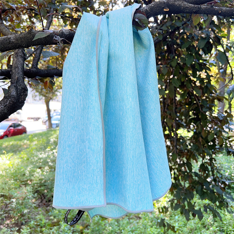 Serviette de sport double face en microfibre cationique à séchage rapide pour essuyer la transpiration en extérieur_voghion.com