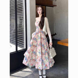 茶歇法式绝美碎花吊带连衣裙女2025早春夏季气质高