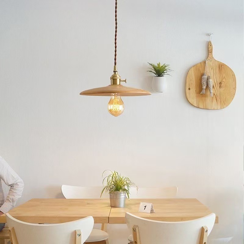 Lámpara japonesa creativa de madera retro retro luces de comedor de dormitorio silenciosa cabeza de cama estudio bar lámpara de sala de té de madera maciza