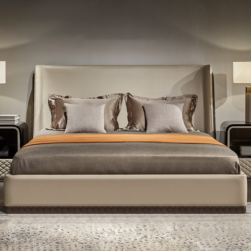 Postmodern Italian light luxury leather double bed, 1.8-meter master bedroom for high-end villa, large master bedroom, wedding bed