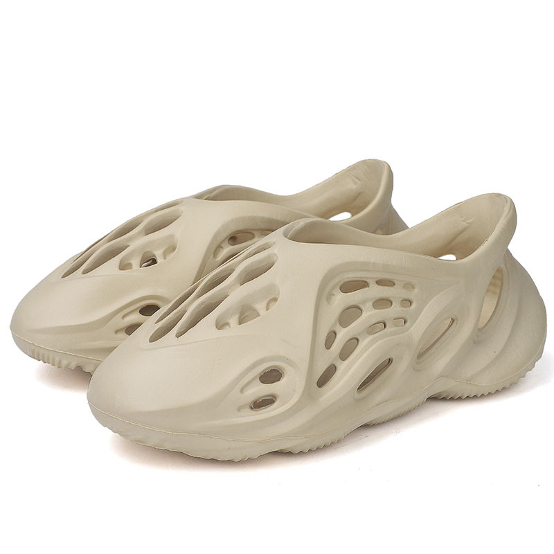 Un gran número de en stock Kanye celebridad en línea celebridad mismo yez350 agujero hueco zapatos espuma tiburón sandalias padre-hijo hombres y mujeres