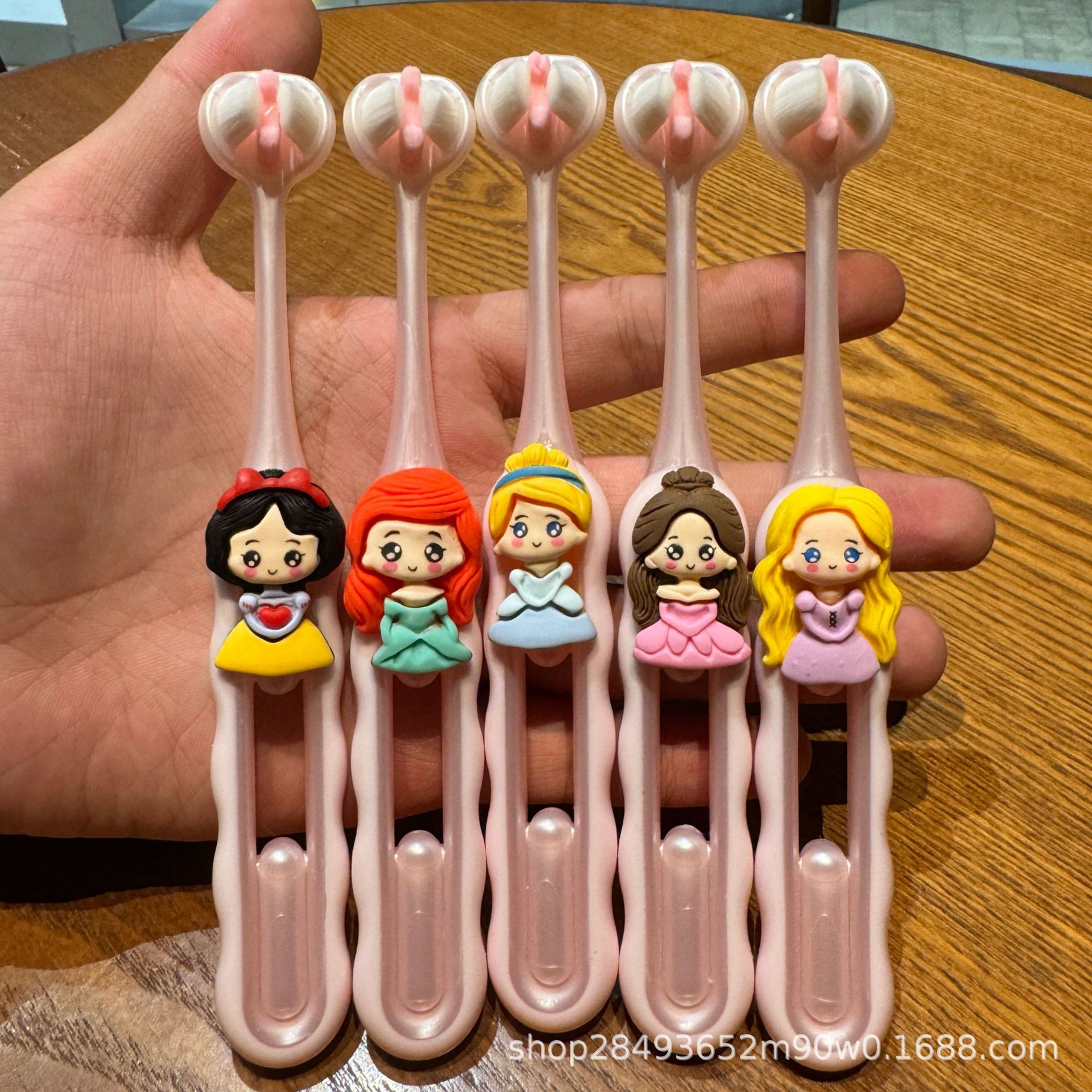 9d cartoon children's toothbrush three-sided ultra-fine soft hair baby ten thousand hair stereo tooth protection toothbrush 2-12 years old standard