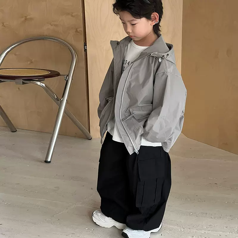 男童外套春秋款儿童冲锋衣新款2024中小童秋冬季连帽拉链衫上衣