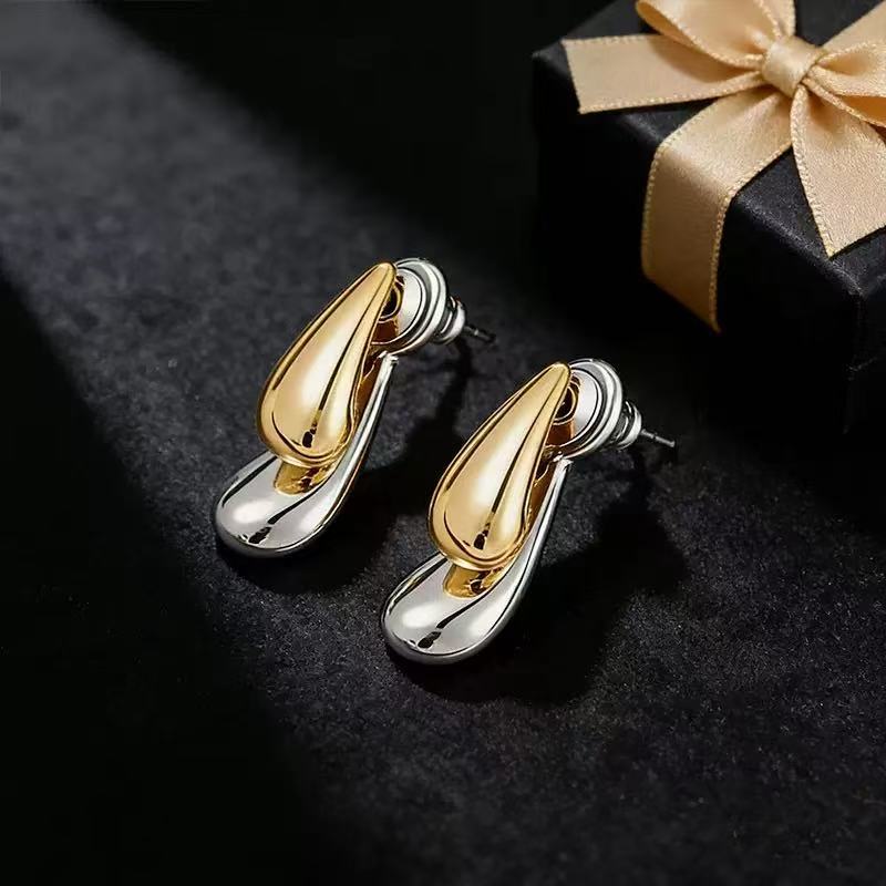 Cross-Border New Popular Earrings for Women, Water Drop-Shaped Two-Tone Earrings, Elegant and Versatile, Light Luxury and High-End Earrings