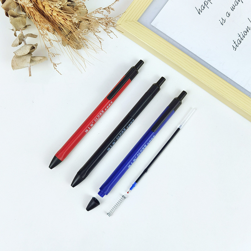 Presione el bolígrafo de 0.7mm de bolígrafo azul, rojo y negro se siente suave en la papelería de los estudiantes al por mayor