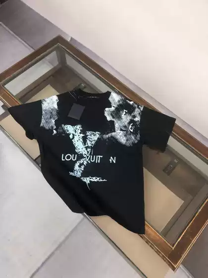 Louis Vuitton 25SS New Reversible Logo Digital Print Crewneck Short Sleeve T-Shirt Unisex Top