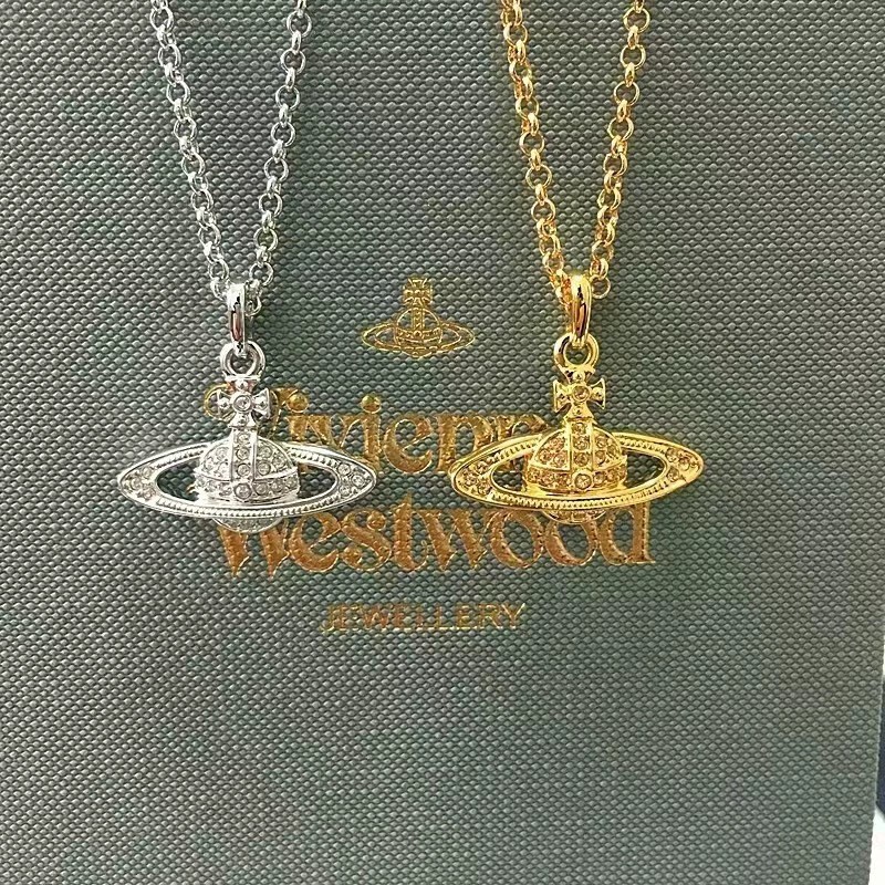 Queen Mother's Tiktok Best-Selling Classic Full Diamond Sparkling Large Saturn Rhinestone Necklace Alloy Version Versatile Sweater Chain